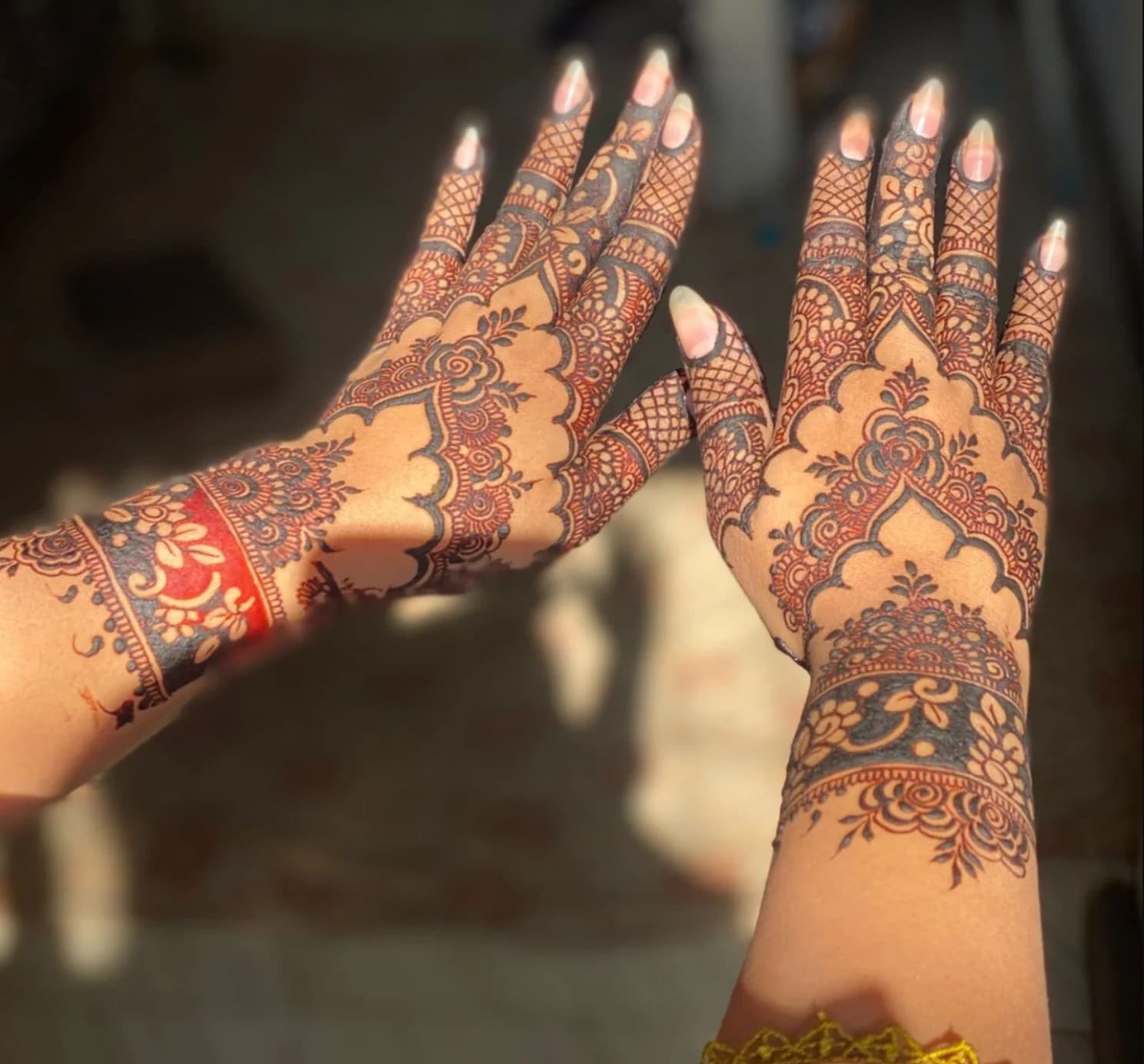 Henna Artist Bisma